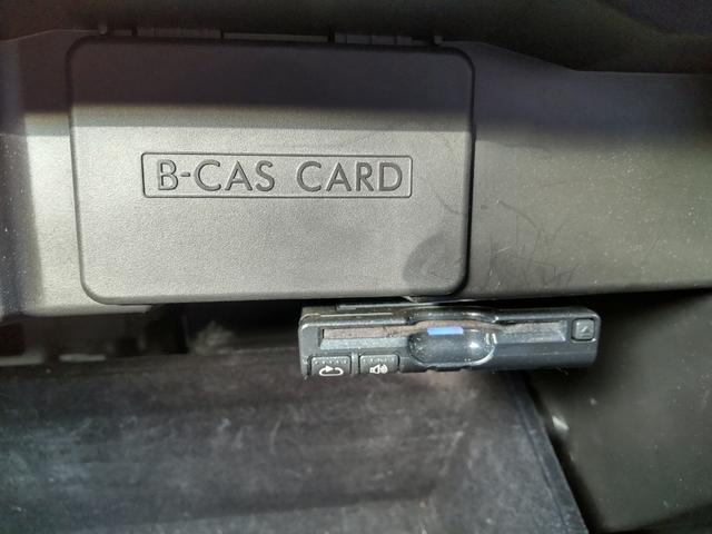 レガシィアウトバック ２．５ｉアイサイト　ＥＸエディションＩＩ　柿本改インテークチャンバー、マフラー　ＳＴｉタワーバー、アルミペダル、Ｐスタートスイッチ　前方ドラレコ　ＥＴＣ　ＳＤナビ　Ｂカメラ　レーダークルコン　パドルシフト　電動パーキングブレーキ（44枚目）