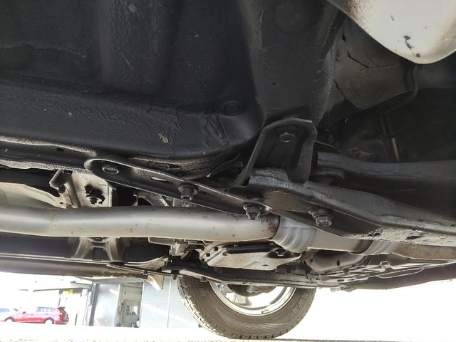 レガシィアウトバック ２．５ｉアイサイト　ＥＸエディションＩＩ　柿本改インテークチャンバー、マフラー　ＳＴｉタワーバー、アルミペダル、Ｐスタートスイッチ　前方ドラレコ　ＥＴＣ　ＳＤナビ　Ｂカメラ　レーダークルコン　パドルシフト　電動パーキングブレーキ（61枚目）