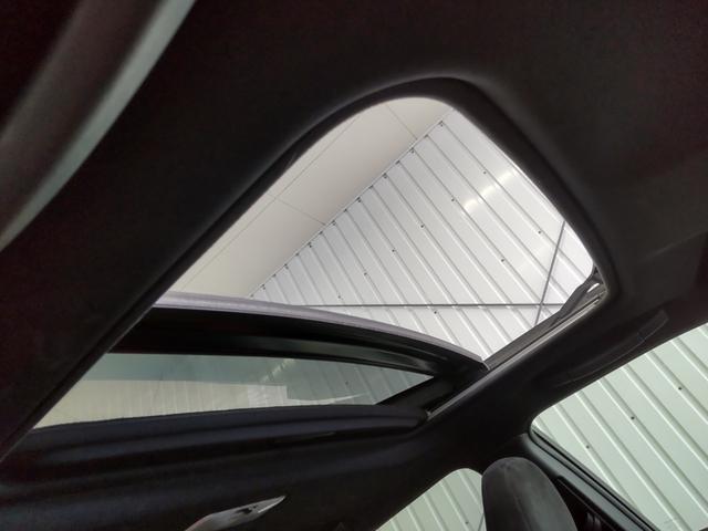 ＣＴ ＣＴ２００ｈ　Ｆスポーツ　サンルーフ　ＳＤナビ　Ｂｌｕｅｔｏｏｔｈオーディオ　Ｂカメラ　ＥＴＣ　電動シート　シートヒーター　ハンドルヒーター　オートクルーズ　自動防眩ミラー　障害物センサー　Ｐスタート　ＬＥＤヘッドライト（4枚目）