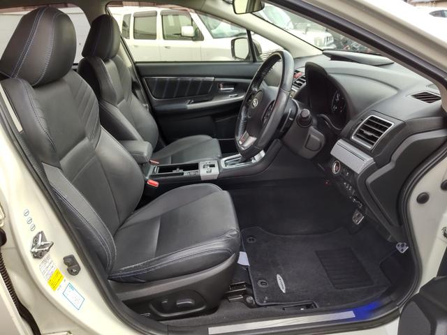 レヴォーグ １．６ＧＴ－Ｓアイサイト　ターボ　４ＷＤ　ＳＴｉフルエアロ　ＧＡＮＡＤＯＲマフラー　社外リアテール　ＳＴｉ１８インチアルミホイール　ＳＤナビ　Ｂカメラ　ＥＴＣ　レーダークルコン　Ｂｌｕｅｔｏｏｔｈオーディオ　フルレザーシート（11枚目）