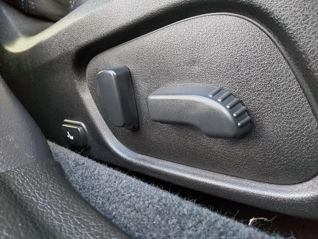 レヴォーグ １．６ＧＴ－Ｓアイサイト　ターボ　４ＷＤ　ＳＴｉフルエアロ　ＧＡＮＡＤＯＲマフラー　社外リアテール　ＳＴｉ１８インチアルミホイール　ＳＤナビ　Ｂカメラ　ＥＴＣ　レーダークルコン　Ｂｌｕｅｔｏｏｔｈオーディオ　フルレザーシート（44枚目）