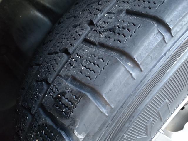 インプレッサスポーツ １．６ｉ　ＥＴＣ　ＣＤオーディオ　ＵＳＢ接続　ＡＵＸ接続　横滑り防止　キーレス　社外１５インチアルミホイール　スタッドレスタイヤ　電格ミラー　マニュアルモード付ＣＶＴ　盗難防止装置　パワーウィンドウ（55枚目）