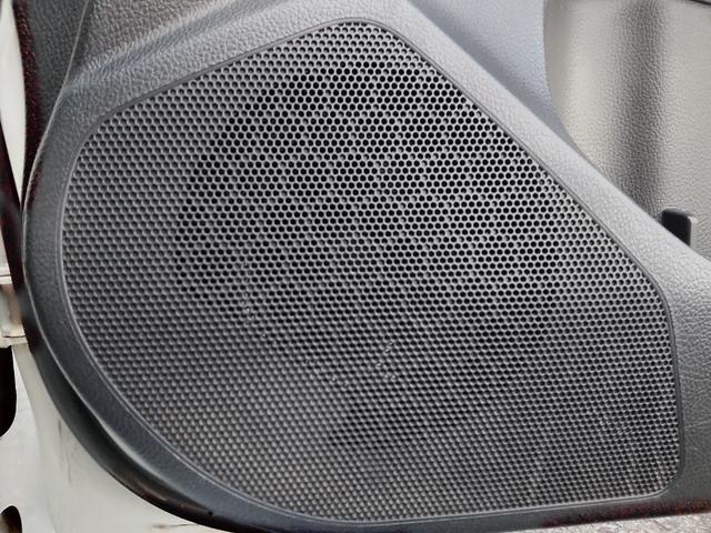 インプレッサスポーツ １．６ｉ　ＥＴＣ　ＣＤオーディオ　ＵＳＢ接続　ＡＵＸ接続　横滑り防止　キーレス　社外１５インチアルミホイール　スタッドレスタイヤ　電格ミラー　マニュアルモード付ＣＶＴ　盗難防止装置　パワーウィンドウ（66枚目）