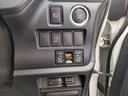 ヴォクシー V 10.1フリップダウンモニター 両側パワースライドドア プッシュスタート SDナビ Bluetooth ハンズフリー 自動防眩ミラー クルーズコントロール オートハイビーム LEDヘッドライト ETC 中古車画像_4