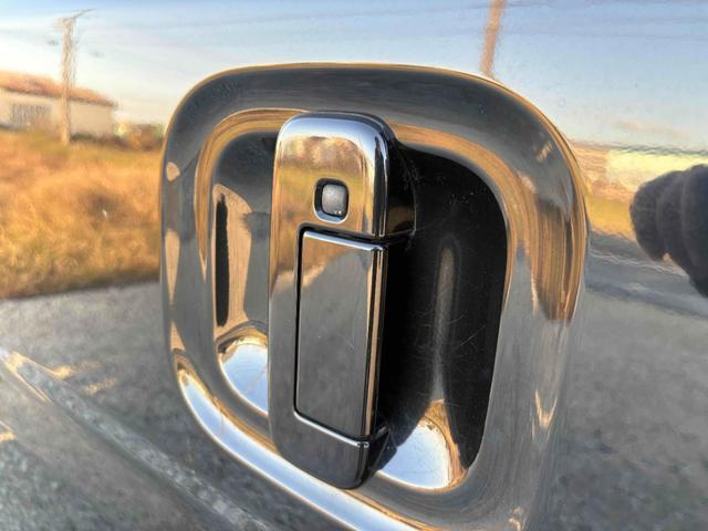 エブリイワゴン ＰＺターボスペシャル　両側パワースライドドア　ＥＴＣ　社外フルセグナビ　バックカメラ　ドライブレコーダー　電動サイドステップ　スマートキー　ＨＩＤヘッドライト！！（24枚目）