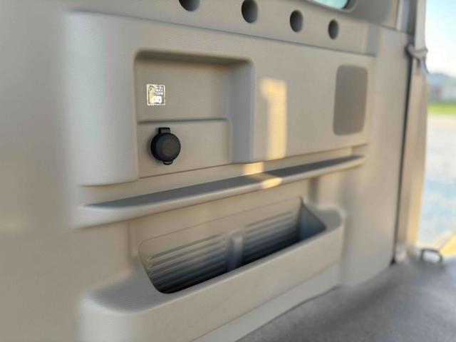 エブリイワゴン ＰＺターボスペシャル　両側パワースライドドア　ＥＴＣ　社外フルセグナビ　バックカメラ　ドライブレコーダー　電動サイドステップ　スマートキー　ＨＩＤヘッドライト！！（62枚目）