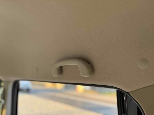 エブリイワゴン ＰＺターボスペシャル　両側パワースライドドア　ＥＴＣ　社外フルセグナビ　バックカメラ　ドライブレコーダー　電動サイドステップ　スマートキー　ＨＩＤヘッドライト！！（66枚目）