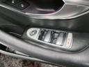 E200 アバンギャルド (禁煙車)(黒半革シート)(メーカーナビ)(全周囲カメラ)(レーダークルーズ)(パワーシート)(シートヒーター)(CD&DVD再生)(ETC)(レーンアシスト)(LEDヘッド)(純正17インチAW)(32枚目)