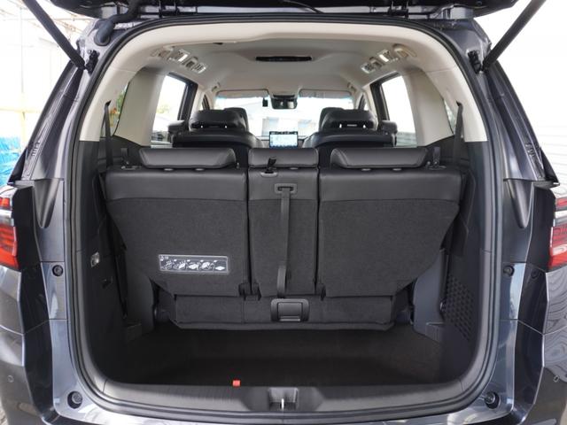 オデッセイハイブリッド ｅ：ＨＥＶアブソルート・ＥＸ　弊社デモカー　１１．４インチナビ　（ＬＸＭ－２４７ＶＦＬｉ）　フルセグ　全周囲カメラ　ＥＴＣ　ドラレコ（ナビ連動）　前後障害物センサー　電動リアゲート・本革シート　シートヒーター　ブラインドスポット（38枚目）