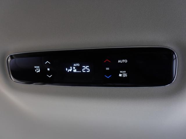 オデッセイハイブリッド ｅ：ＨＥＶアブソルート・ＥＸ　弊社デモカー　１１．４インチナビ　（ＬＸＭ－２４７ＶＦＬｉ）　フルセグ　全周囲カメラ　ＥＴＣ　ドラレコ（ナビ連動）　前後障害物センサー　電動リアゲート・本革シート　シートヒーター　ブラインドスポット（48枚目）