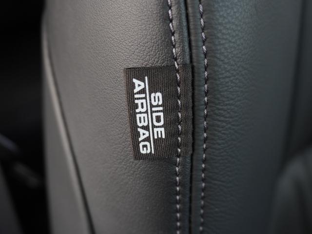 オデッセイハイブリッド ｅ：ＨＥＶアブソルート・ＥＸ　弊社デモカー　１１．４インチナビ　（ＬＸＭ－２４７ＶＦＬｉ）　フルセグ　全周囲カメラ　ＥＴＣ　ドラレコ（ナビ連動）　前後障害物センサー　電動リアゲート・本革シート　シートヒーター　ブラインドスポット（53枚目）