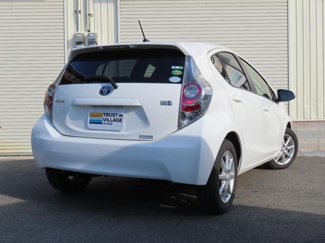 アクア Ｓ　走行距離無制限１年保証　ドラレコ　ＥＴＣ　Ｂｌｕｅｔｏｏｔｈ　　電動格納ミラー　純正アルミホイール　ナビ（11枚目）