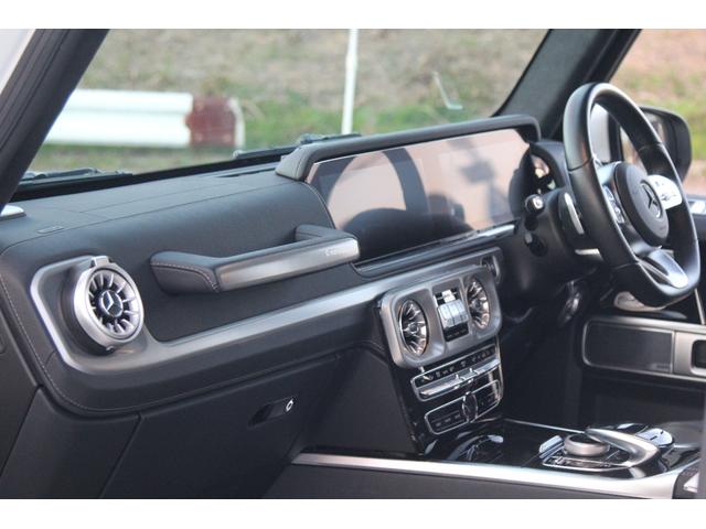 Ｇクラス Ｇ４００ｄ　ＡＭＧライン　ｍａｎｕｆａｋｔｕｒプログラム　ユーザー買取　禁煙車　記録簿　シートヒーター　シートエアコン　Ｂｒｕｍｅｓｔｅｒサラウンド　ＣａｒＰｌａｙ　３６０度カメラ　前後ドラレコ　サンルーフ（48枚目）