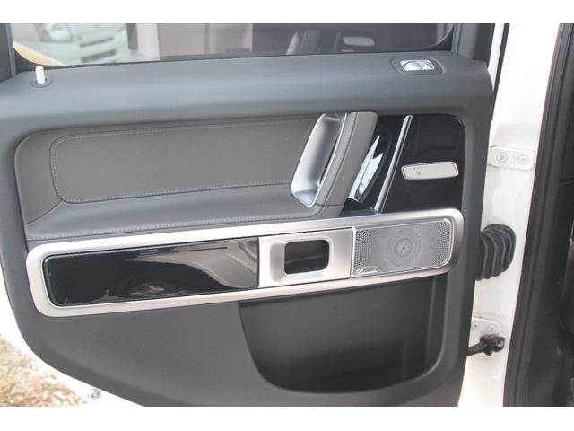 Ｇクラス Ｇ４００ｄ　ＡＭＧライン　ｍａｎｕｆａｋｔｕｒプログラム　ユーザー買取　禁煙車　記録簿　シートヒーター　シートエアコン　Ｂｒｕｍｅｓｔｅｒサラウンド　ＣａｒＰｌａｙ　３６０度カメラ　前後ドラレコ　サンルーフ（52枚目）