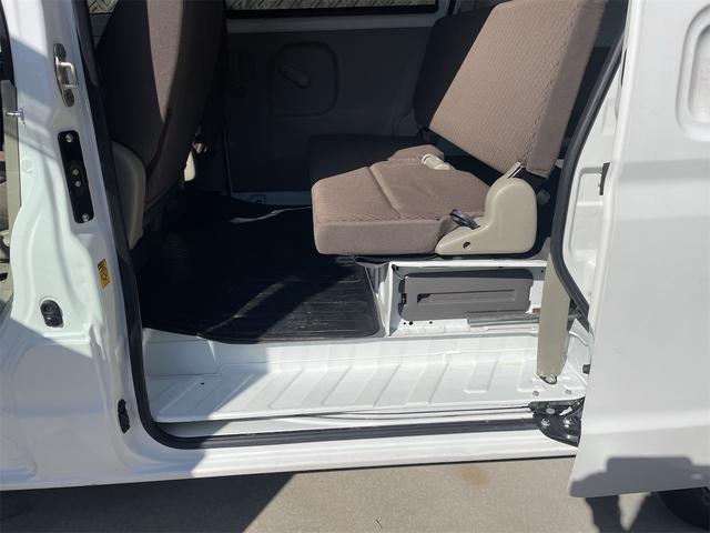 エブリイ ＰＣ　セーフティサポート装着車　デュアルカメラブレーキサポート　前後ドラレコ　禁煙車　カーナビ　ＢｌｕｅｔｏｏｔｈＥＴＣ　４ＡＴ　２ＷＤ　純正ルーフキャリア（8枚目）