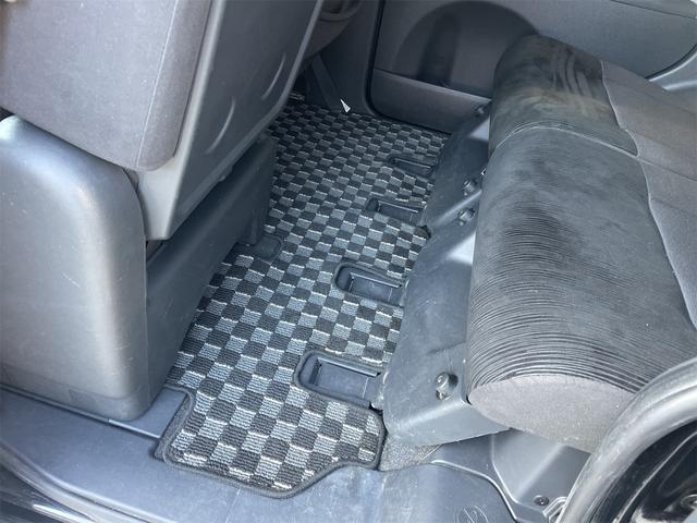 タント カスタムＸ　カスタムＸスペシャル　８インチナビ　ローダウン　ＥＴＣ　片側電動スライドドア　オートエアコン　Ｂｌｕｅｔｏｏｔｈ（11枚目）