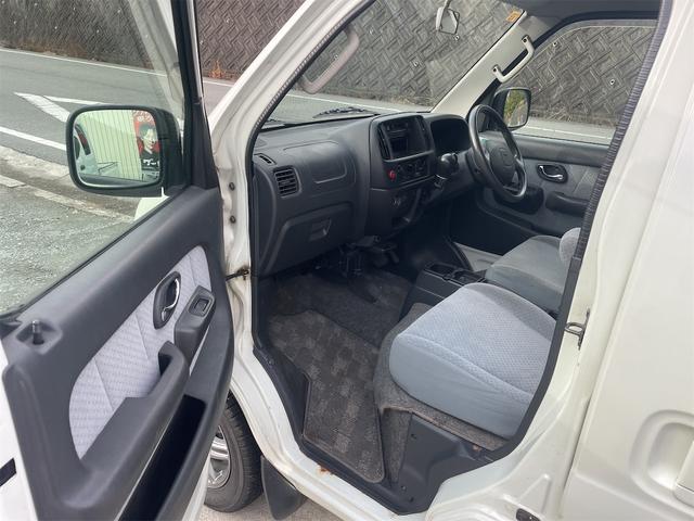 エブリイワゴン ジョイポップターボ　４ＷＤ　ターボ　キーレス　エアバック　両側スライドドア（6枚目）