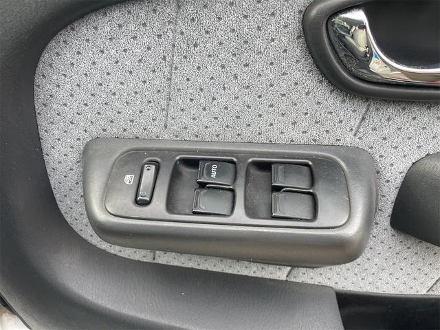 エブリイワゴン ジョイポップターボ　４ＷＤ　ターボ　キーレス　エアバック　両側スライドドア（21枚目）