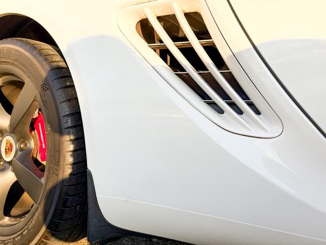 ケイマン Ｓ　ディプティック　希少テラコッタレザーシート　ディスプレイオーディオ　Ｂｌｕｅｔｏｏｔｈオーディオ　ＰＡＳＭ　ＰＳＭ　シートヒーター　減衰力調整　可変リアスポイラ　ＥＴＣ　レーダー探知機（30枚目）