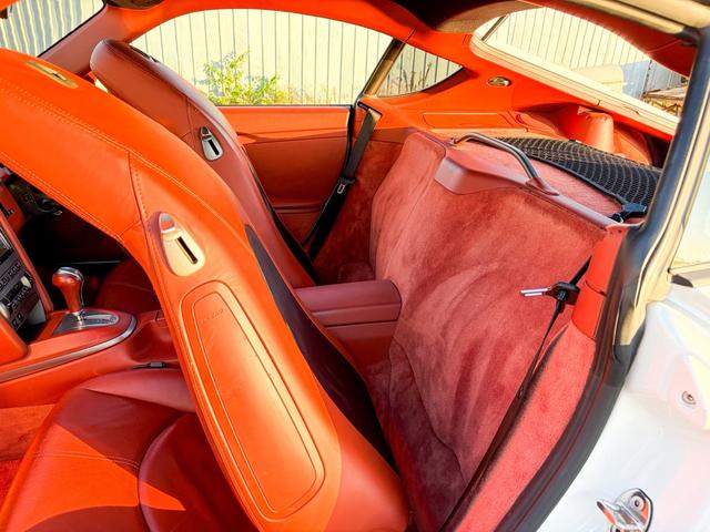 ケイマン Ｓ　ディプティック　希少テラコッタレザーシート　ディスプレイオーディオ　Ｂｌｕｅｔｏｏｔｈオーディオ　ＰＡＳＭ　ＰＳＭ　シートヒーター　減衰力調整　可変リアスポイラ　ＥＴＣ　レーダー探知機（48枚目）