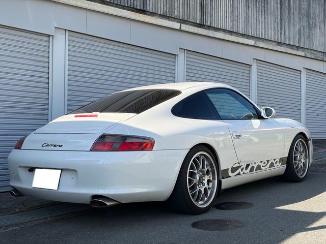 ９１１ ９１１カレラ　９９６後期　ローダウン　ＢＢＳホイール　レカロシート　ナビ　バックミラーモニター　レーダー探知機　ウォーターポンプ・サーモスタット・ファンベルト新品交換済　バッテリー新品交換済（18枚目）