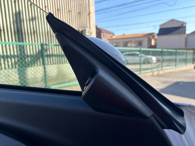 ９１１ ９１１カレラ　９９６後期　ローダウン　ＢＢＳホイール　レカロシート　ナビ　バックミラーモニター　レーダー探知機　ウォーターポンプ・サーモスタット・ファンベルト新品交換済　バッテリー新品交換済（66枚目）