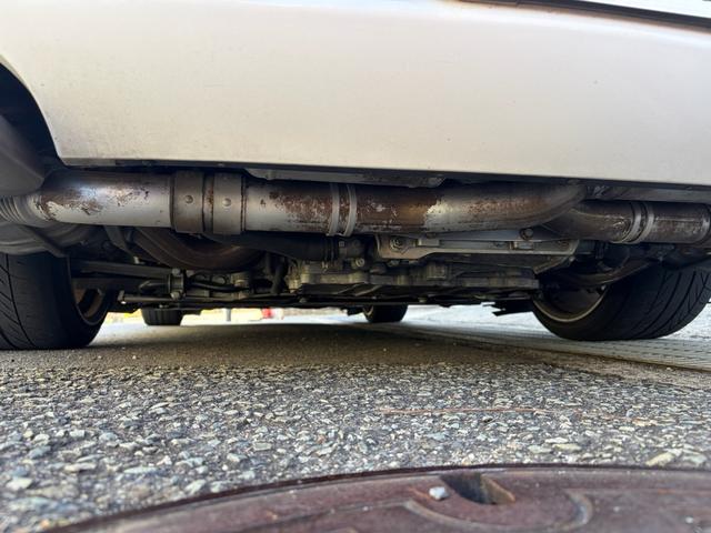 ９１１ ９１１カレラ　９９６後期　ローダウン　ＢＢＳホイール　レカロシート　ナビ　バックミラーモニター　レーダー探知機　ウォーターポンプ・サーモスタット・ファンベルト新品交換済　バッテリー新品交換済（68枚目）