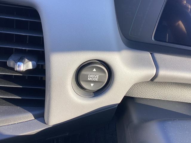 フィット e:HEVRS(16枚目)