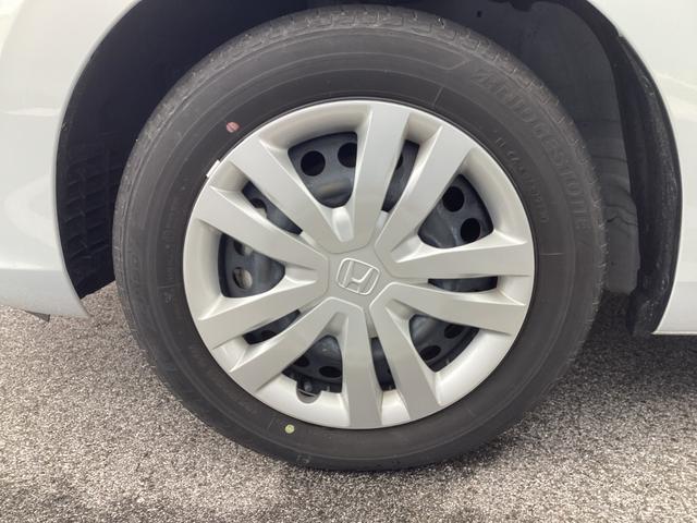 フィット e:HEVホーム 9インチHondaCONNECTディスプレー ETC2.0 マルチビューカメラ電子制御パーキングブレーキ&オートブレーキホールド機能 渋滞追従機能付アダプティブクルーズコントロール(ACC)(35枚目)