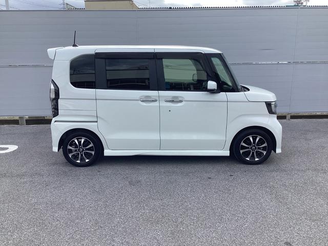 N-BOXカスタム G・Lホンダセンシング エントリーインターナビ(7インチ) バックカメラ ETC 左側パワースライドドア 運転席&助手席シートヒーター ACC(アダプティブクルーズコントロール) 充電用USBジャック(急速充電対応タイプ2個(3枚目)