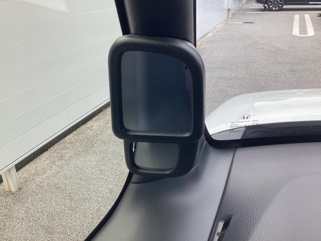 N-BOXカスタム G・Lホンダセンシング エントリーインターナビ(7インチ) バックカメラ ETC 左側パワースライドドア 運転席&助手席シートヒーター ACC(アダプティブクルーズコントロール) 充電用USBジャック(急速充電対応タイプ2個(15枚目)