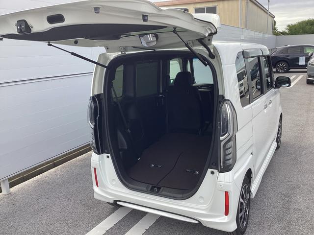 N-BOXカスタム G・Lホンダセンシング エントリーインターナビ(7インチ) バックカメラ ETC 左側パワースライドドア 運転席&助手席シートヒーター ACC(アダプティブクルーズコントロール) 充電用USBジャック(急速充電対応タイプ2個(31枚目)