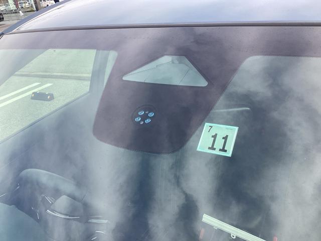 ＺＲ－Ｖ ｅ：ＨＥＶＺ　ＨｏｎｄａＣＯＮＮＥＣＴディスプレー　ＥＴＣ２．０　マルチビューカメラ　渋滞追従機能付アダプティブクルーズコントロール（ＡＣＣ）　ＢＯＳＥプレミアムサウンドシステム　運転席＆助手席シートヒーター（11枚目）