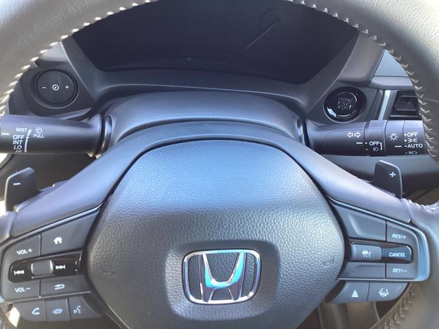 ＷＲ－Ｖ Ｚ＋　９インチＨｏｎｄａＣＯＮＮＥＣＴナビ　バックカメラ　オートリトラミラー　渋滞追従機能付アダプティブクルーズコントロール（ＡＣＣ）シャープシルバー塗装ルーフガーニッシュ（15枚目）