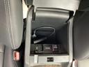 USBポートも装備されていてスマートフォンの充電も可能です。