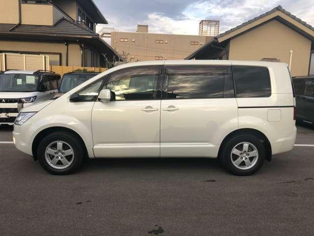 デリカD:5 G パワーパッケージ 9型SDナビ フルセグTV 後席モニター ナビTV リアカメラ AS&G 盗難防止システム ABS DVD ETC アルミホイール エアバッグ オートクルーズ メモリナビ オートエアコン PW PS(5枚目)