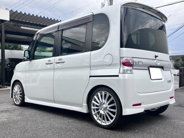 タント カスタムＸリミテッド　ミラクルオープン電動スライドドア　ベンチシート　スマートキー　ＨＩＤ　パワステ　フロントフォグランプ　ＣＤ　運転席エアバッグ　助手席エアバッグ　ＡＢＳ　ホワイト（13枚目）