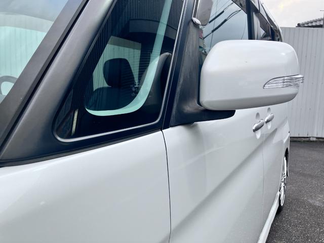 タント カスタムＸリミテッド　ミラクルオープン電動スライドドア　ベンチシート　スマートキー　ＨＩＤ　パワステ　フロントフォグランプ　ＣＤ　運転席エアバッグ　助手席エアバッグ　ＡＢＳ　ホワイト（45枚目）