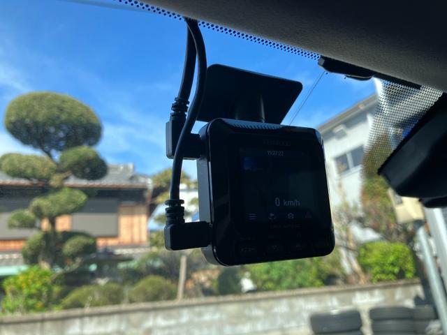 ＩＳ ＩＳ２５０　サンルーフ　クルーズコントロール　運転席エアバッグ　助手席エアバッグ　サイドエアバッグ　バックカメラ　ナビ　ＭＤ　ＣＤ　スマートキー　ＨＩＤ　盗難防止装置　ＡＢＳ　ＥＴＣ　パールホワイト（33枚目）