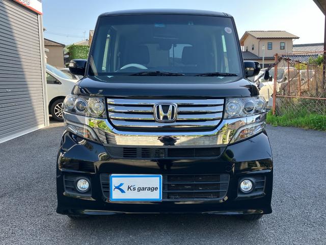 Ｎ－ＢＯＸカスタム Ｇ・Ｌパッケージ　両側スライド片側電動ドア　前後ドライブレコーダー　ＤＶＤナビ　ＴＶ　アイドリングストップ　シートアレンジ　ミラーウインカー　ベンチシート　ラジオ　ＥＴＣ　ブラック（2枚目）