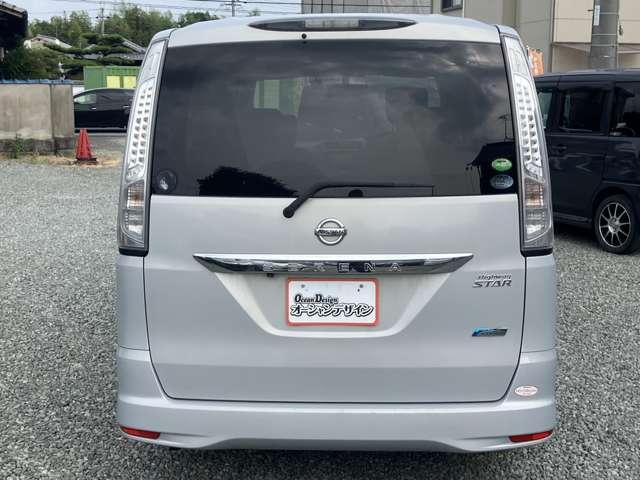 セレナ ハイウェイスター　Ｓ－ハイブリッド　フルセグナビ　ＥＴＣ　バックカメラ　Ｂｌｕｅｔｏｏｔｈオーディオ接続　ＤＶＤ再生　両側パワースライドドア　後席モニター　エンジンプッシュスタート　全国　自社　ローン　対応（11枚目）