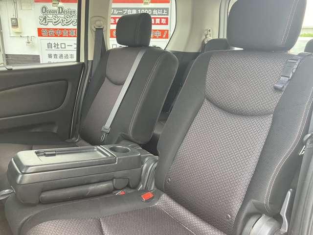 セレナ ハイウェイスター　Ｓ－ハイブリッド　フルセグナビ　ＥＴＣ　バックカメラ　Ｂｌｕｅｔｏｏｔｈオーディオ接続　ＤＶＤ再生　両側パワースライドドア　後席モニター　エンジンプッシュスタート　全国　自社　ローン　対応（27枚目）