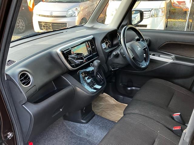 eKスペースカスタム カスタムT フルセグナビ Bluetoothオーディオ 全方位バックカメラ ETC 両側パワースライドドア ターボ 純正アルミホイール エンジンプッシュスタート オートエアコン 4WD(25枚目)