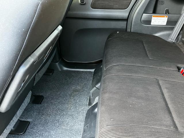 eKスペースカスタム カスタムT フルセグナビ Bluetoothオーディオ 全方位バックカメラ ETC 両側パワースライドドア ターボ 純正アルミホイール エンジンプッシュスタート オートエアコン 4WD(28枚目)