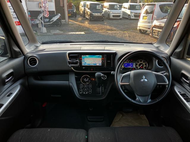 eKスペースカスタム カスタムT フルセグナビ Bluetoothオーディオ 全方位バックカメラ ETC 両側パワースライドドア ターボ 純正アルミホイール エンジンプッシュスタート オートエアコン 4WD(33枚目)