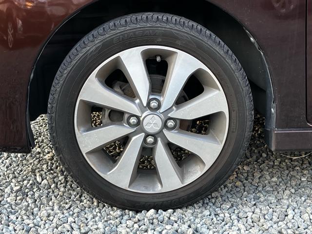 eKスペースカスタム カスタムT フルセグナビ Bluetoothオーディオ 全方位バックカメラ ETC 両側パワースライドドア ターボ 純正アルミホイール エンジンプッシュスタート オートエアコン 4WD(44枚目)