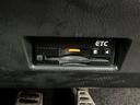 ベースグレード　６速マニュアル車　フルセグナビ　ＥＴＣ　Ｂｌｕｅｔｏｏｔｈオーディオ接続　　ＤＶＤ再生　エンジンプッシュスタート　オートエアコン　ディスチャージヘッドライト　フロントフォグランプ（42枚目）