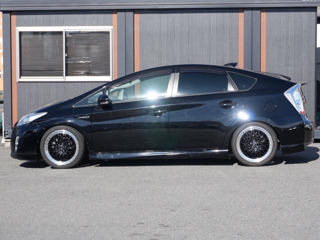 プリウス Sツーリングセレクション(3枚目)