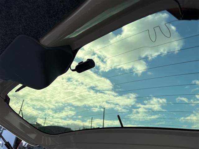 アルトラパンＬＣ Ｘ　前後ドラレコ　メモリーナビ　フルセグ　スマートキー　ＥＴＣ　ハーフレザーシート　シートヒーター　スマートキー　プッシュスタート　ＬＥＤヘッドライト　バックカメラ　ステアスイッチ（28枚目）