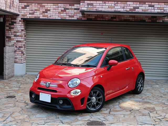 アバルト５９５ ベースグレード　後期型／ＵＣｏｎｎｅｃｔ／ディスプレイオーディオ／ＡｐｐｌｅＣａｒＰｌａｙ／ＡｎｄｒｏｉｄＡｕｔｏ／Ｂｌｕｅｔｏｏｔｈオーディオ／リアセンサー／パドルシフト／ディーラー記録簿／タイベル交換済／ＥＴＣ（2枚目）